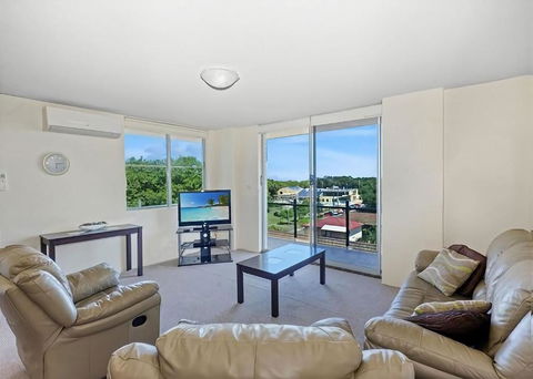 Sail Away - Accommodation Search 3