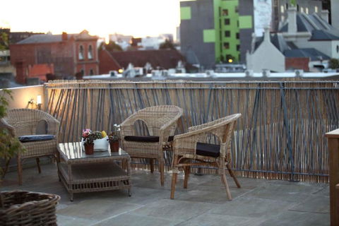 Saint George - The Townhouse - Accommodation Search 1