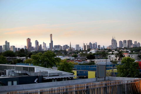 Saint George - The Townhouse - Accommodation Search 0