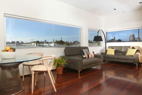 Saint George - The Townhouse - Accommodation Search 2