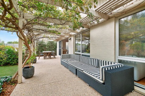 Salt Air Hideaway With Lush Backyard - Accommodation Search 2