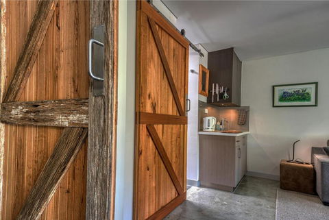 SALT Luxury Couples Bungalow - Accommodation Search 2