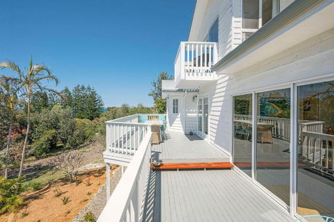 Salt Spray - Accommodation Search 2