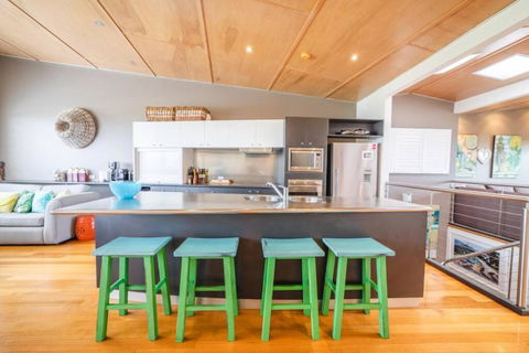 Saltwater 5 - Sleeps 8 - Close To Main Beach - Accommodation Search 1