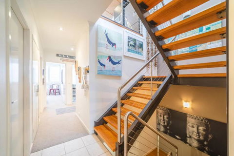 Saltwater 5 - Sleeps 8 - Close To Main Beach - Accommodation Search 2