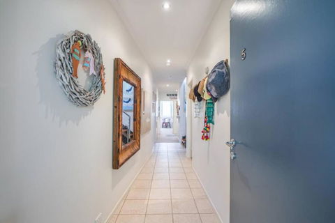 Saltwater 5 - Sleeps 8 - Close To Main Beach - Accommodation Search 3