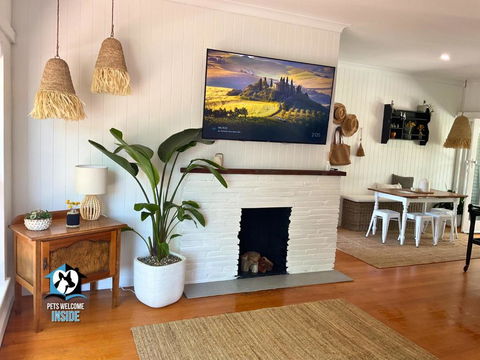 Saltwater Sunsets Seaside Haven With Ocean Views - Accommodation Search 3