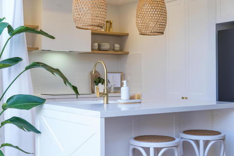 Salty Palms By The Sea - ONE - Accommodation Search 2