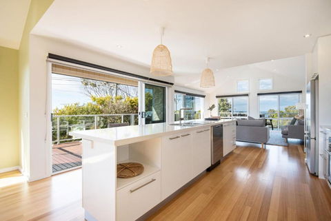 Salty Shores Smiths Beach - Accommodation Search 3