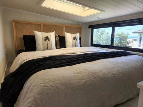 SALTY SOUL KIAMA - Tiny House By The Ocean - Accommodation Search 1