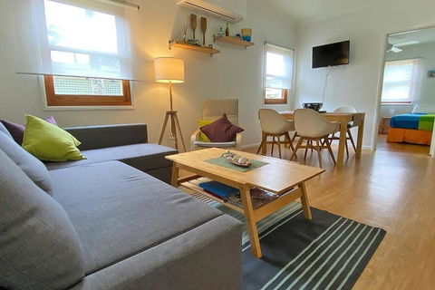 SALTYS AMITY POINT - Accommodation Search 2