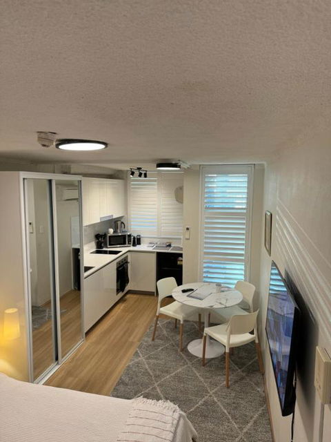 Sam The Central Studio - Accommodation Search 2