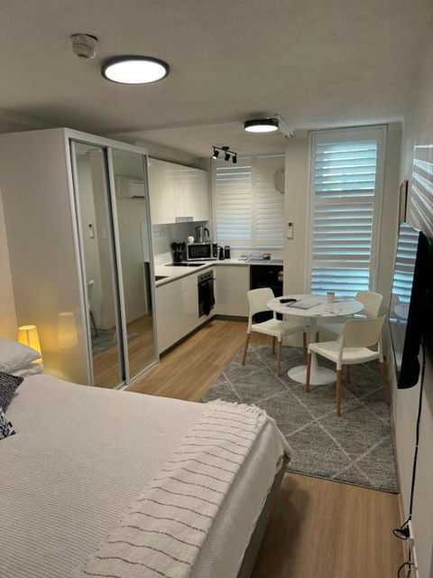 Sam The Central Studio - Accommodation Search 0