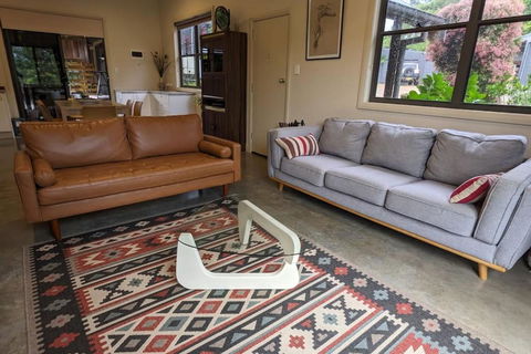 Samsara Farm Cottage - Stunning Hinterland Oasis - Accommodation Search 3