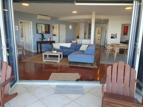 Sanbah-Surf, Views, Beach - Accommodation Search 1