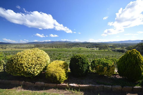 Sancerre Estate - Accommodation Search 1