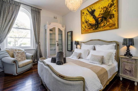 Sanctuary At The Rocks - Accommodation Search 1