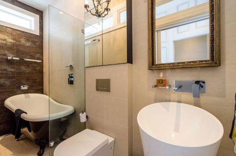 Sanctuary At The Rocks - Accommodation Search 3