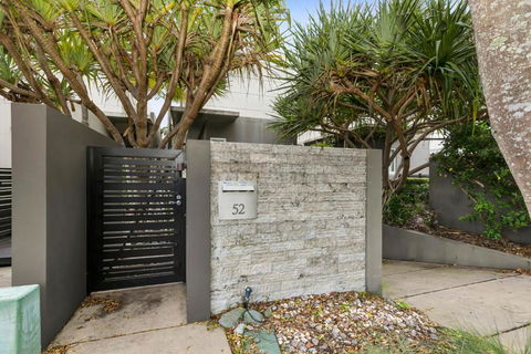 Sanctuary @ Sunshine - Accommodation Search 1