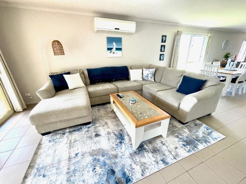 Sand & Salt - Accommodation Search 0