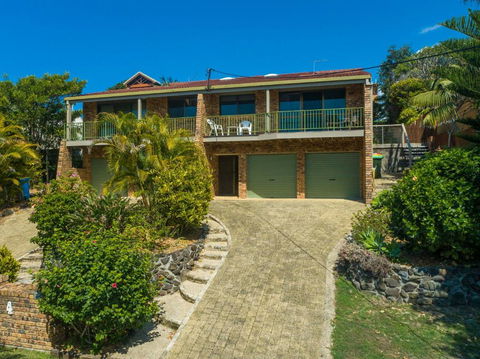 Sand Dunes - Accommodation Search 1