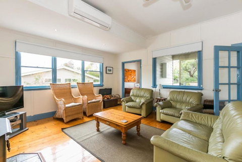 Sand Surf And Sunshine - Accommodation Search 3