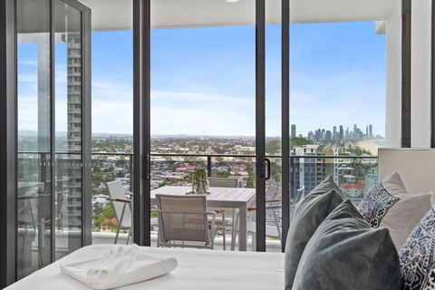 Sandbar 124 - Hosted By Burleigh Letting - Accommodation Search 1