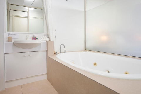 Sandbar Cape View Resort - Accommodation Search 2
