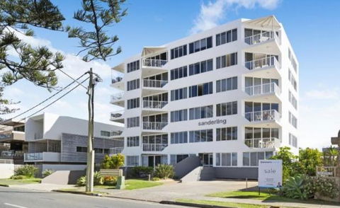 Sanderling Miami - Hosted By Burleigh Letting - Accommodation Search 0