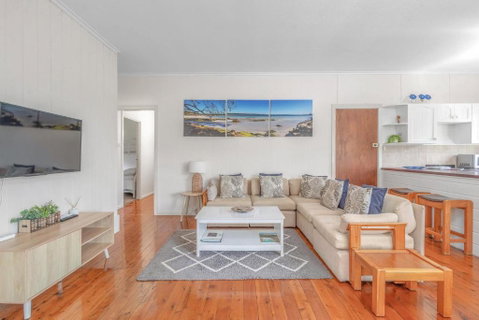 Sandlines At Hyams Beach - Accommodation Search 0