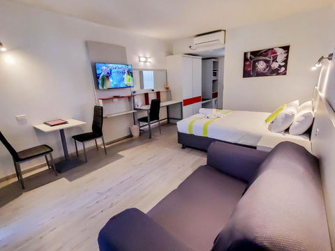 Sandors Motor Inn - Accommodation Search 1