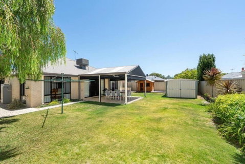 Sandpiper House - Family & Pet Friendly - Accommodation Search 1