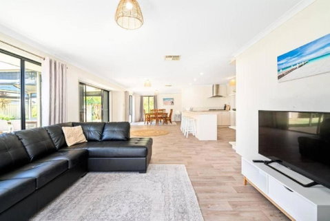 Sandpiper House - Family & Pet Friendly - Accommodation Search 2