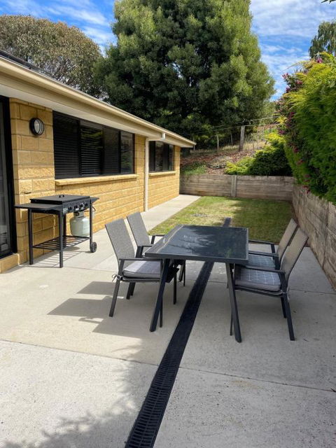 Sandstone Family Apartment - Accommodation Search 2