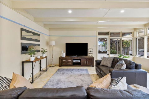 SANDY ANN At Lonnie - Accommodation Search 2