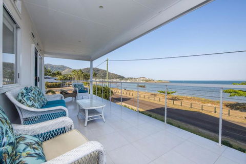Sandy Decks - Accommodation Search 0