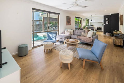 Sandy Dunes Retreat Pet-Friendly Wurtulla Home - Accommodation Search 2