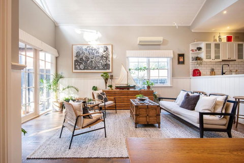 Sandy Village Retreat Heated Pool Bay Views - Accommodation Search 3