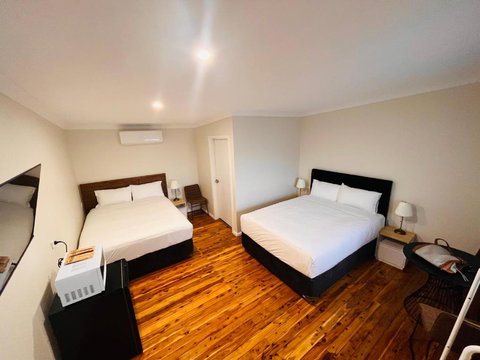 Seven Inn - Accommodation Search 2