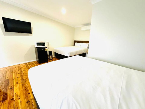 Seven Inn - Accommodation Search 3