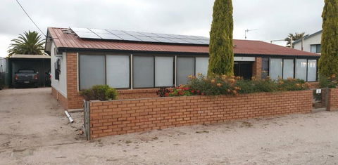 Smoky Bay Holiday Home - Accommodation Search 0