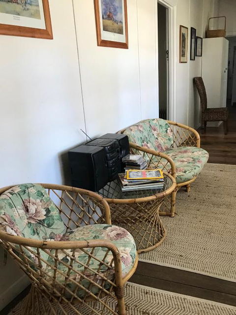Swanpool - Serendipity House - Accommodation Search 2