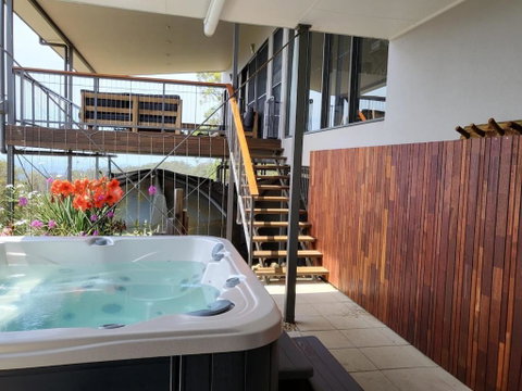 Surrounding Areas Allow You To Do As Little Or As Much As You Like - Accommodation Search 1