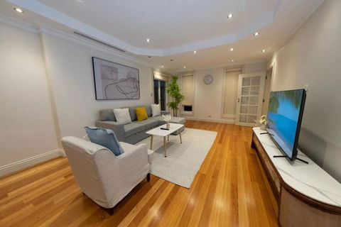 Sydney Strathfield 4 Bed Luxury House With Pool - Accommodation Search 1