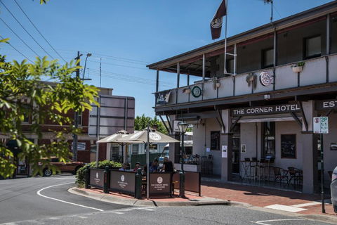 The Corner Hotel Alexandra - Accommodation Search 0