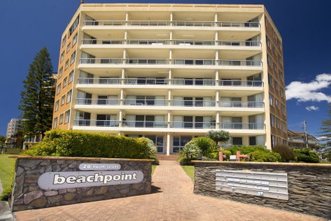 Beachpoint, Unit 501, 28 North Street - Accommodation Search 1