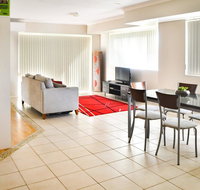 Beachside 4 with Airconditioning and Spa Bath - Accommodation Search