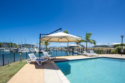 Beachside Apartment 13 - Accommodation Search 3