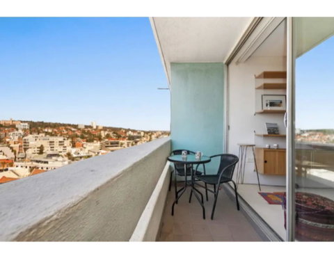 Beachside Paradise - Ocean Views, Central Position - Accommodation Search 3