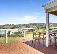 Beachview - walking track straight down to the beach - Accommodation Search